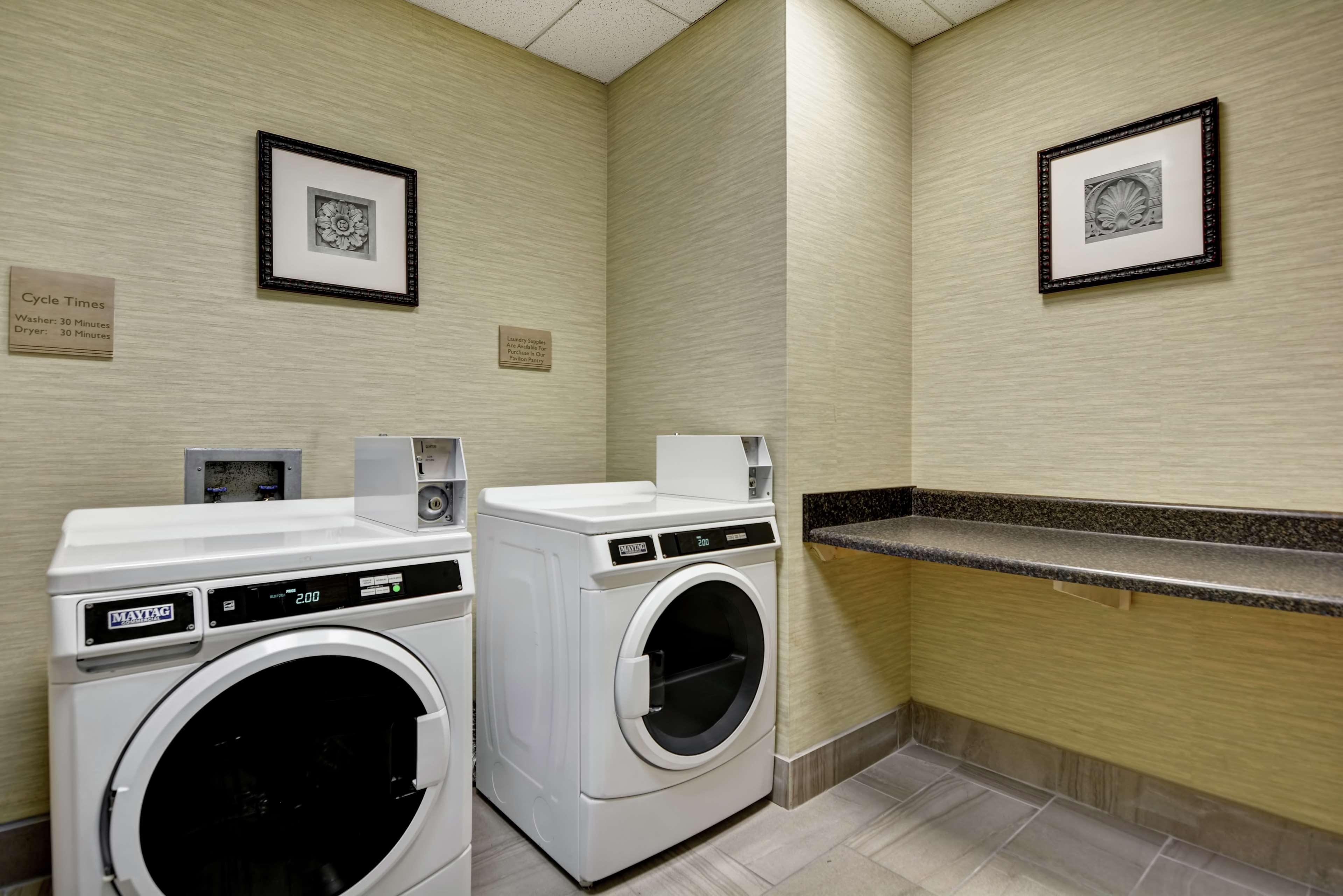 Hilton Garden Inn Hattiesburg Exteriör bild