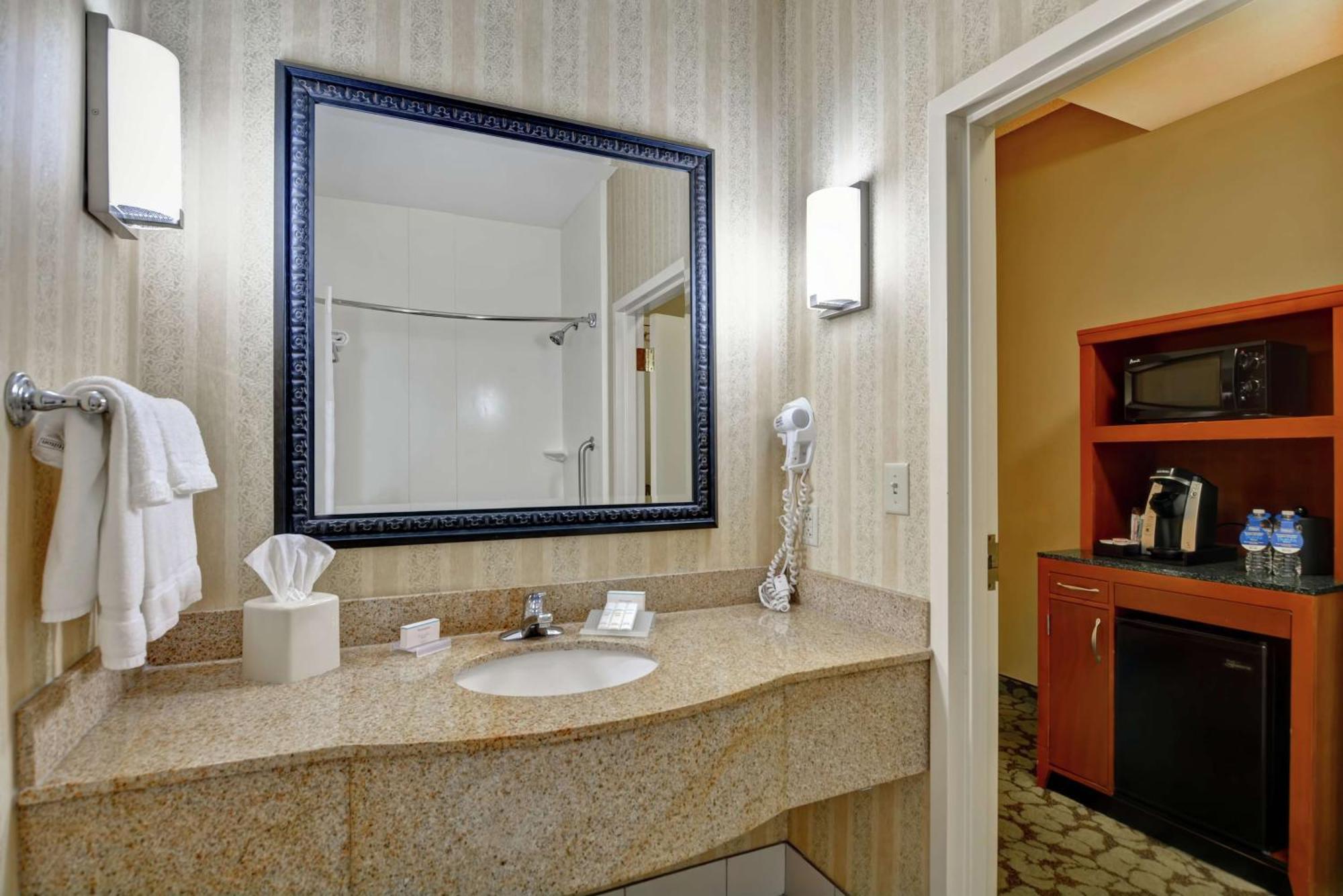 Hilton Garden Inn Hattiesburg Exteriör bild